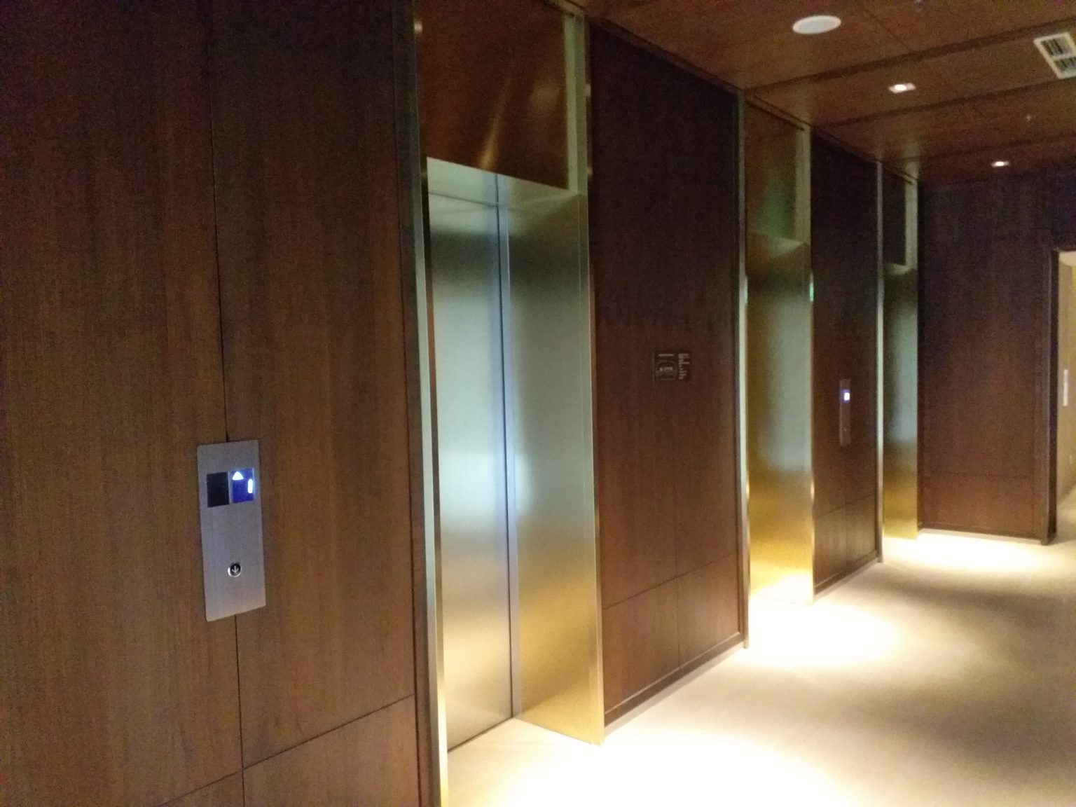 Jamb Lift Stainless Pintu Lift Stainless PT. Kreasi Multi Sarana