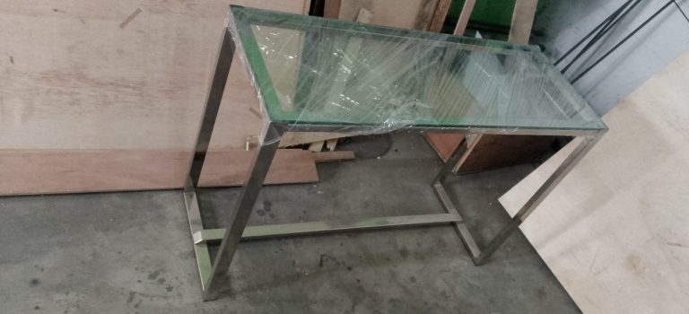 Kaki Meja Stainless Steel Kaki Meja Stainless Steel