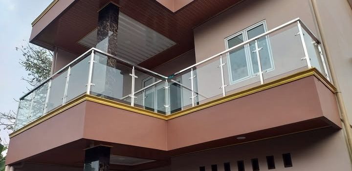 Balkon Kaca Stainless Steel Balkon Kaca Stainless Steel